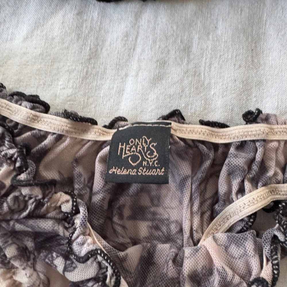 Free People Black and Cream Lace Bra Set - Picture 8 of 10